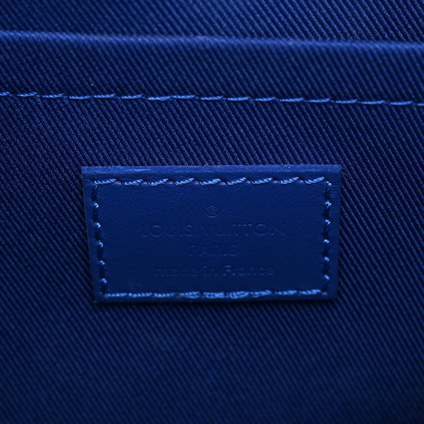 Taurillon Monogram S Lock Messenger Blue