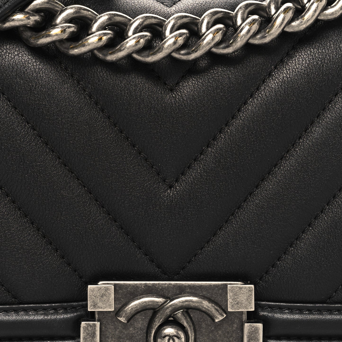 Calfskin Chevron Quilted Small Boy Flap Black