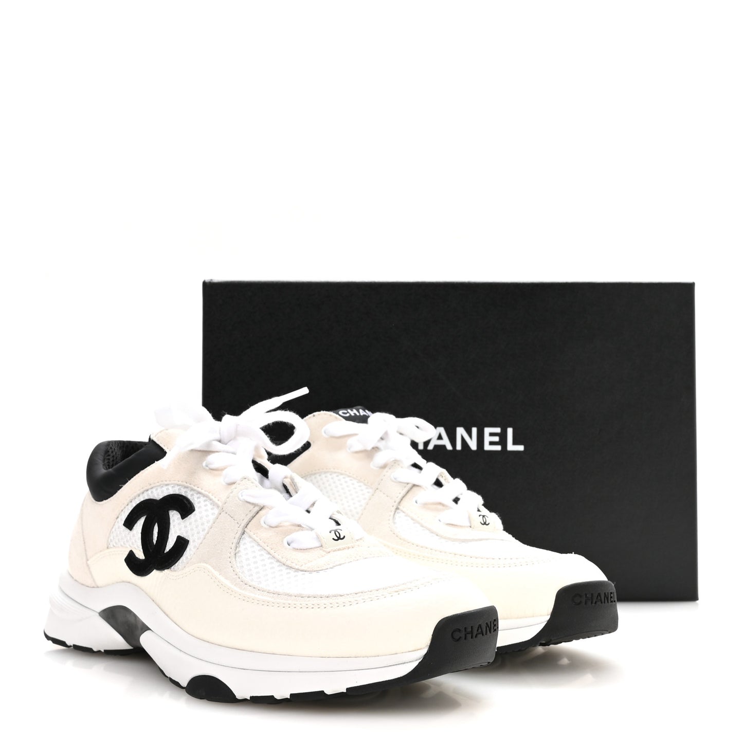 Mesh Suede Calfskin Grained Calfskin Womens CC Sneakers 40.5 White Black