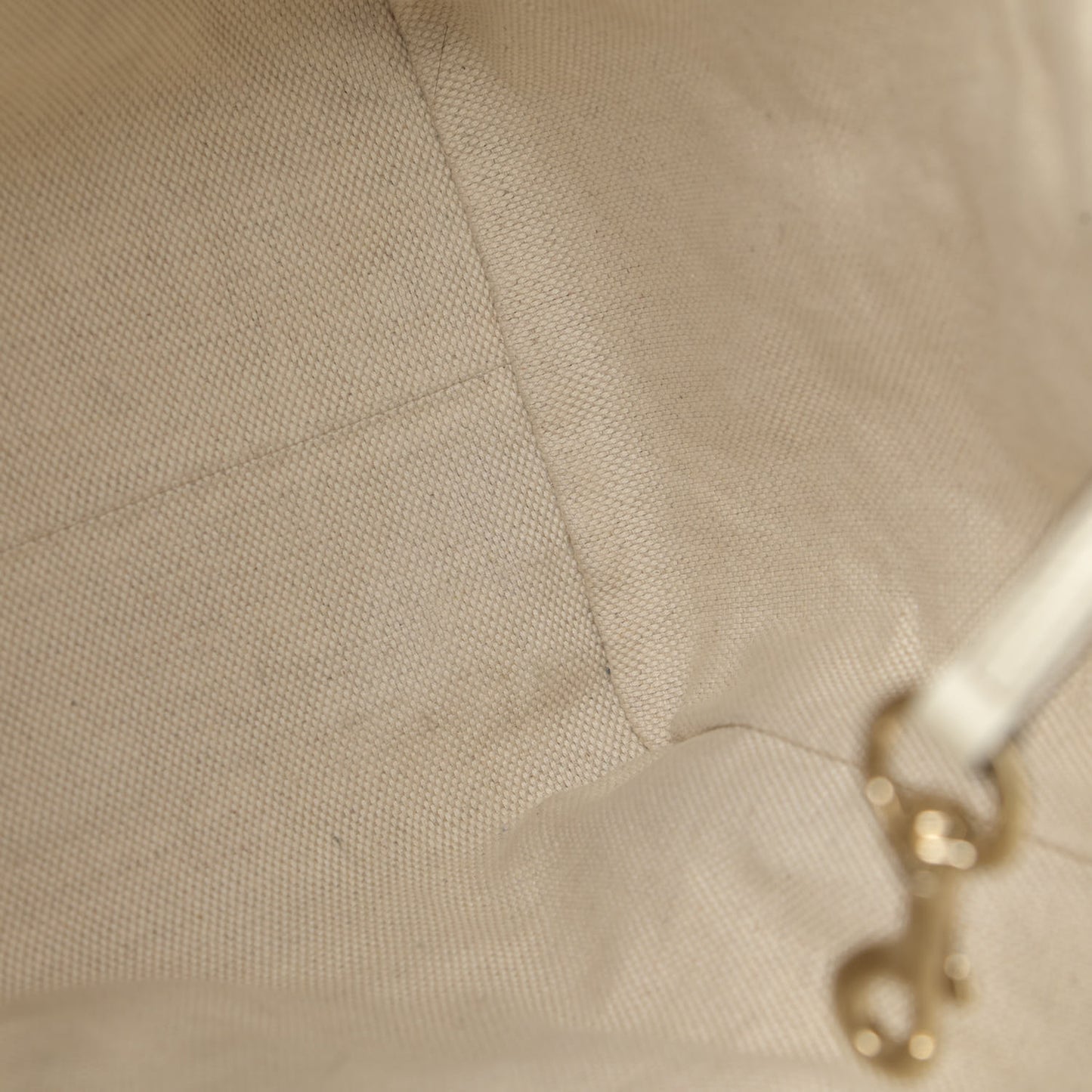 Pebbled Calfskin Medium Soho Shoulder Bag Off White