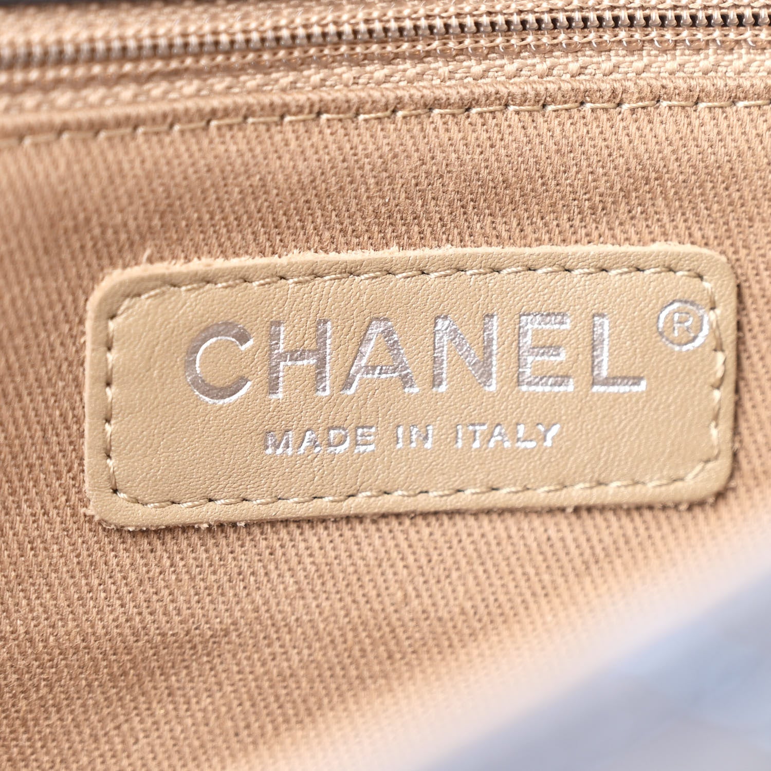 Chanel Washed Calfskin Diamond Stitch Hamptons Clutch With Chain Blue 6 of 12