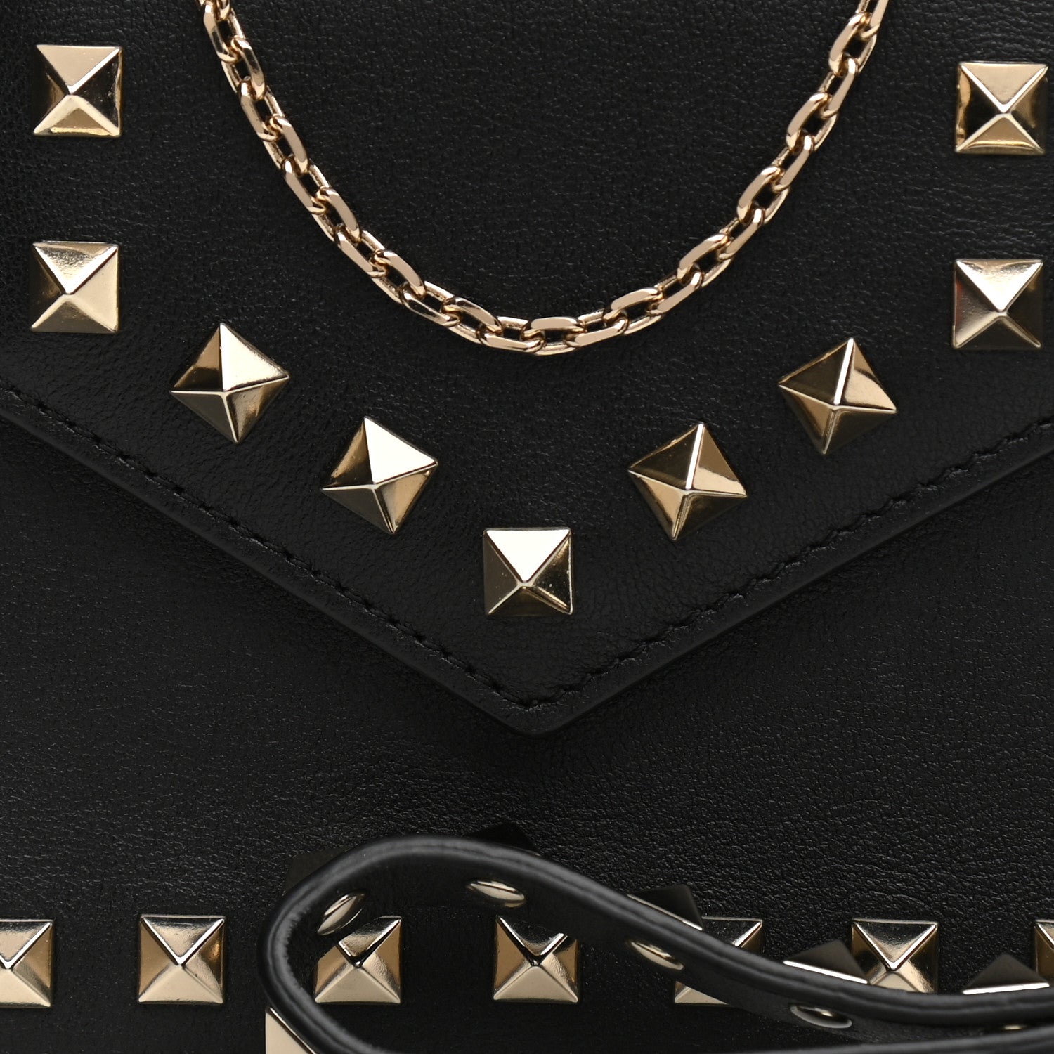 Valentino Garavani Calfskin Rockstud Phone Case With Chain Black 13 of 25