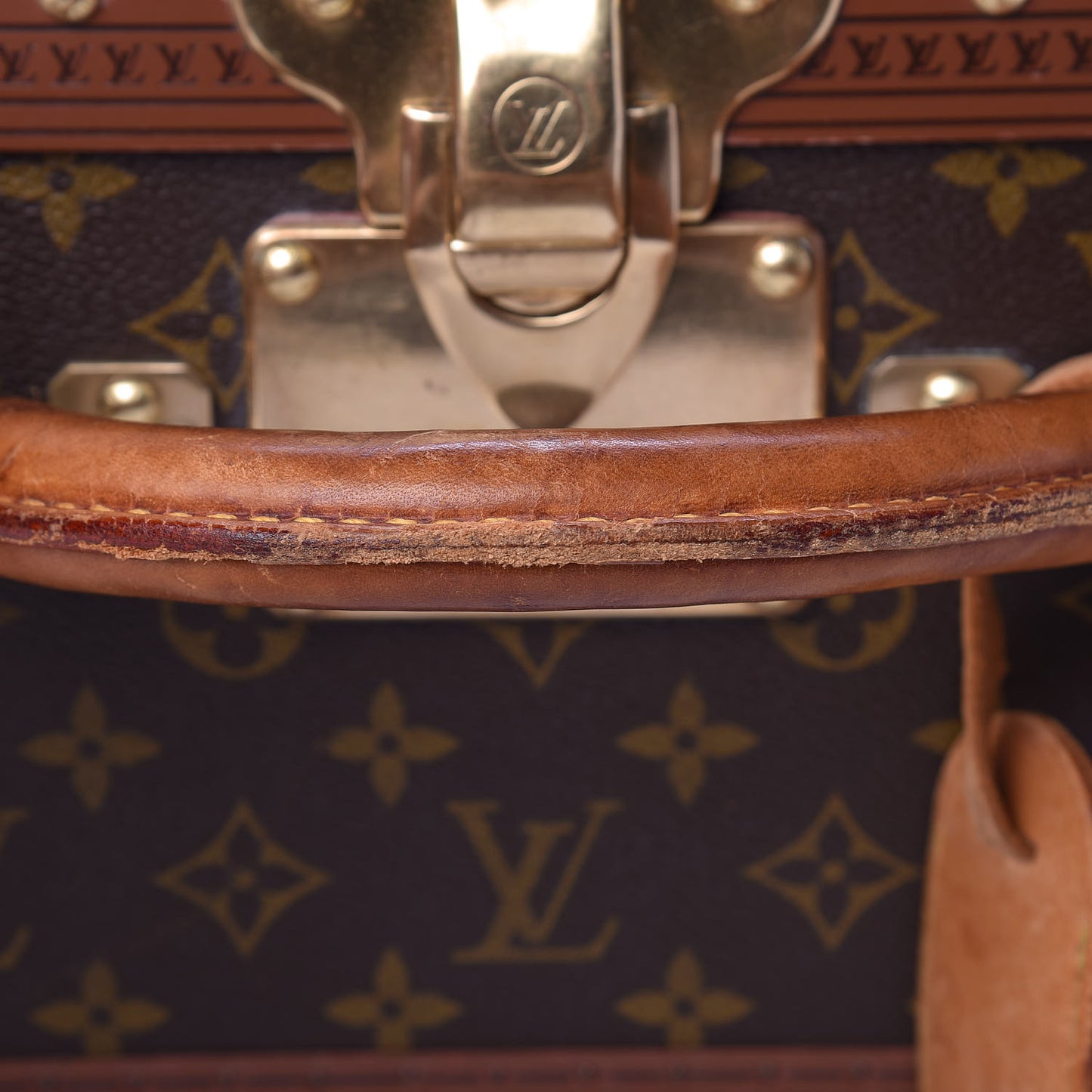 Monogram Alzer 60