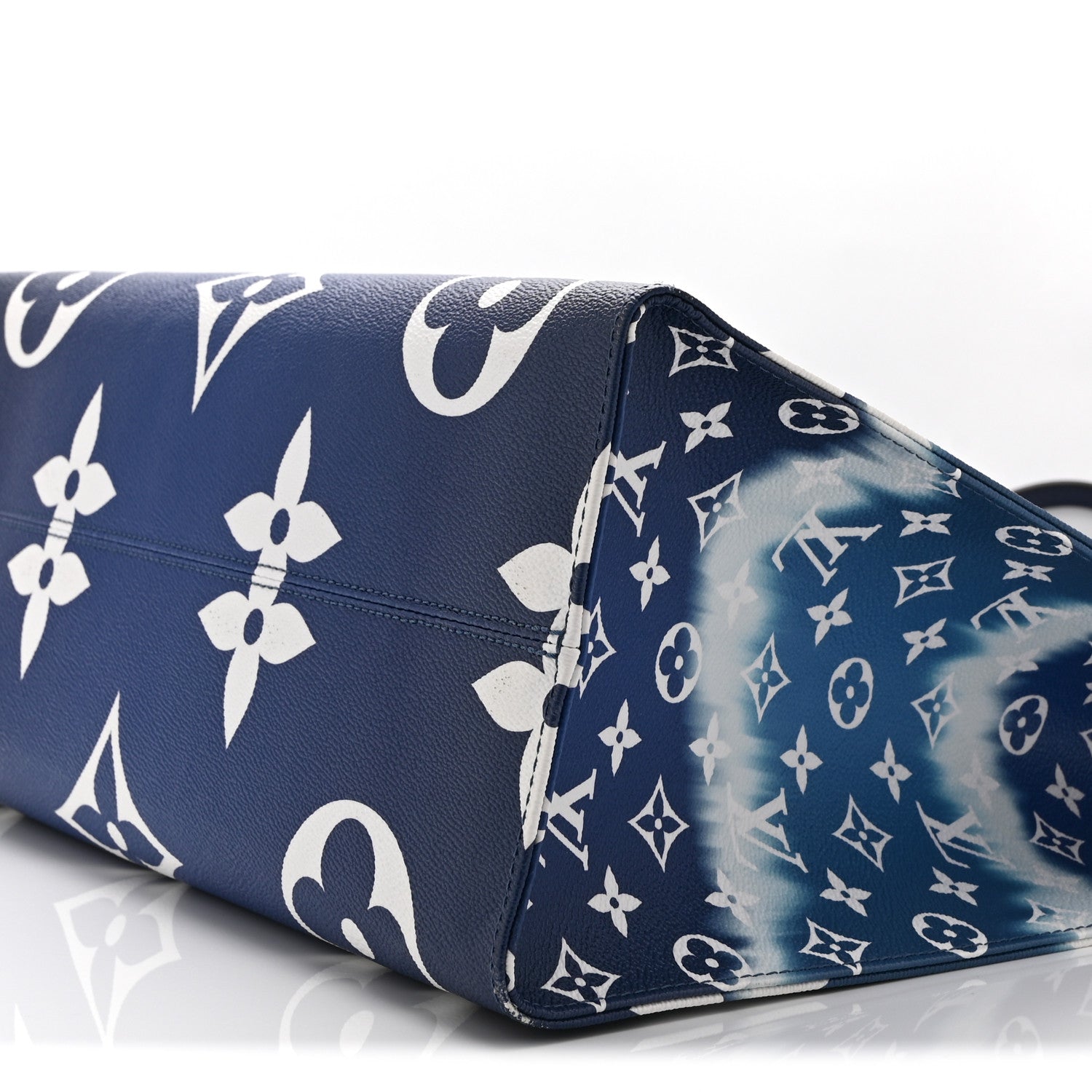 Louis Vuitton Monogram Escale Onthego GM Blue 1866277 – FASHIONPHILE