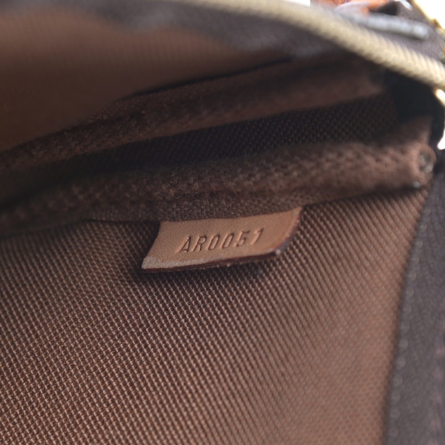 Monogram Graffiti Pochette Accessories Kaki