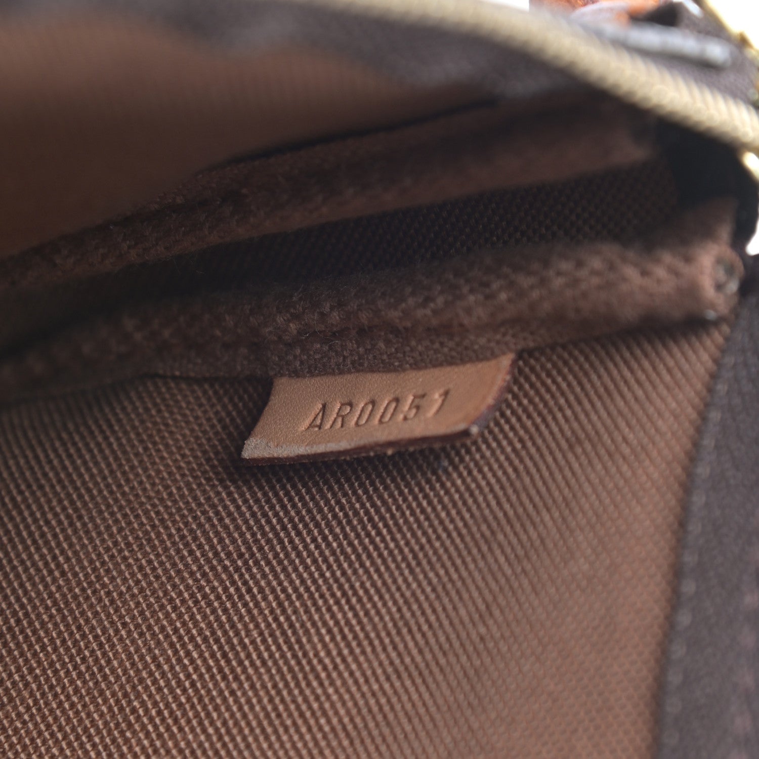 Louis Vuitton Monogram Graffiti Pochette Accessories Kaki 7 of 12