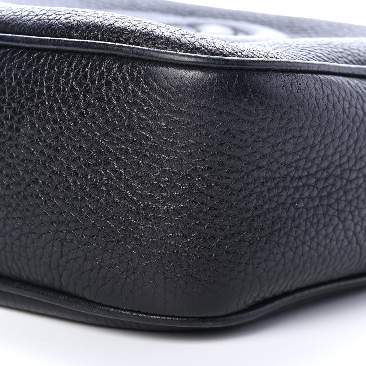 Pebbled Calfskin Small Soho Disco Bag Black
