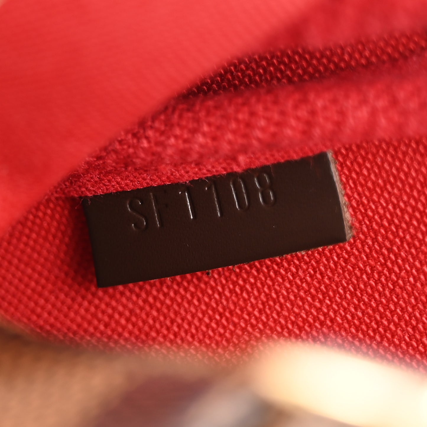 Damier Ebene Mini Pochette Accessories