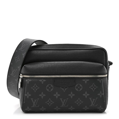 Louis Vuitton Taiga Monogram Eclipse Outdoor Messenger Black 2 of 17