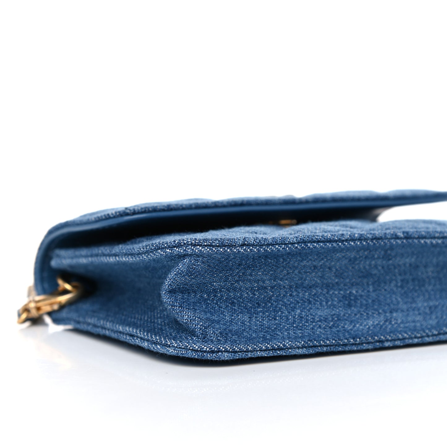 Denim Quilted CC Pearl Crush Clutch With Chain Blue