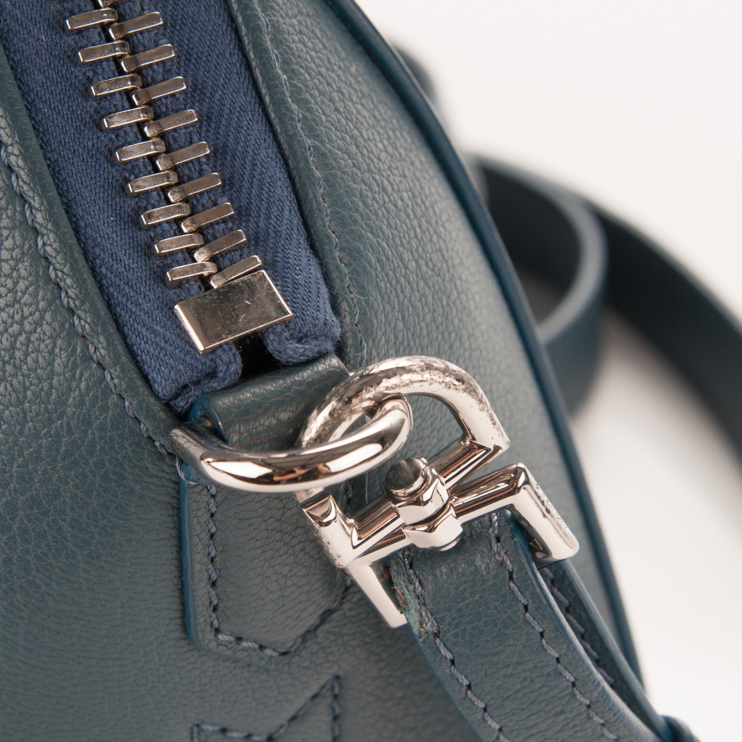 Givenchy Sugar Goatskin Mini Antigona Mineral Blue 8 of 10