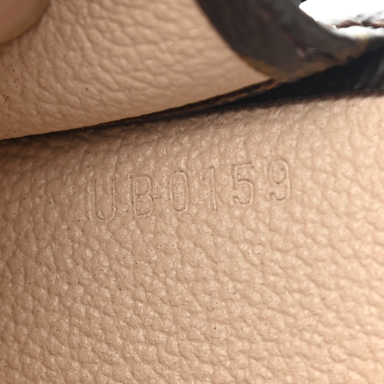Louis Vuitton Monogram Toiletry Pouch 26 7 of 7