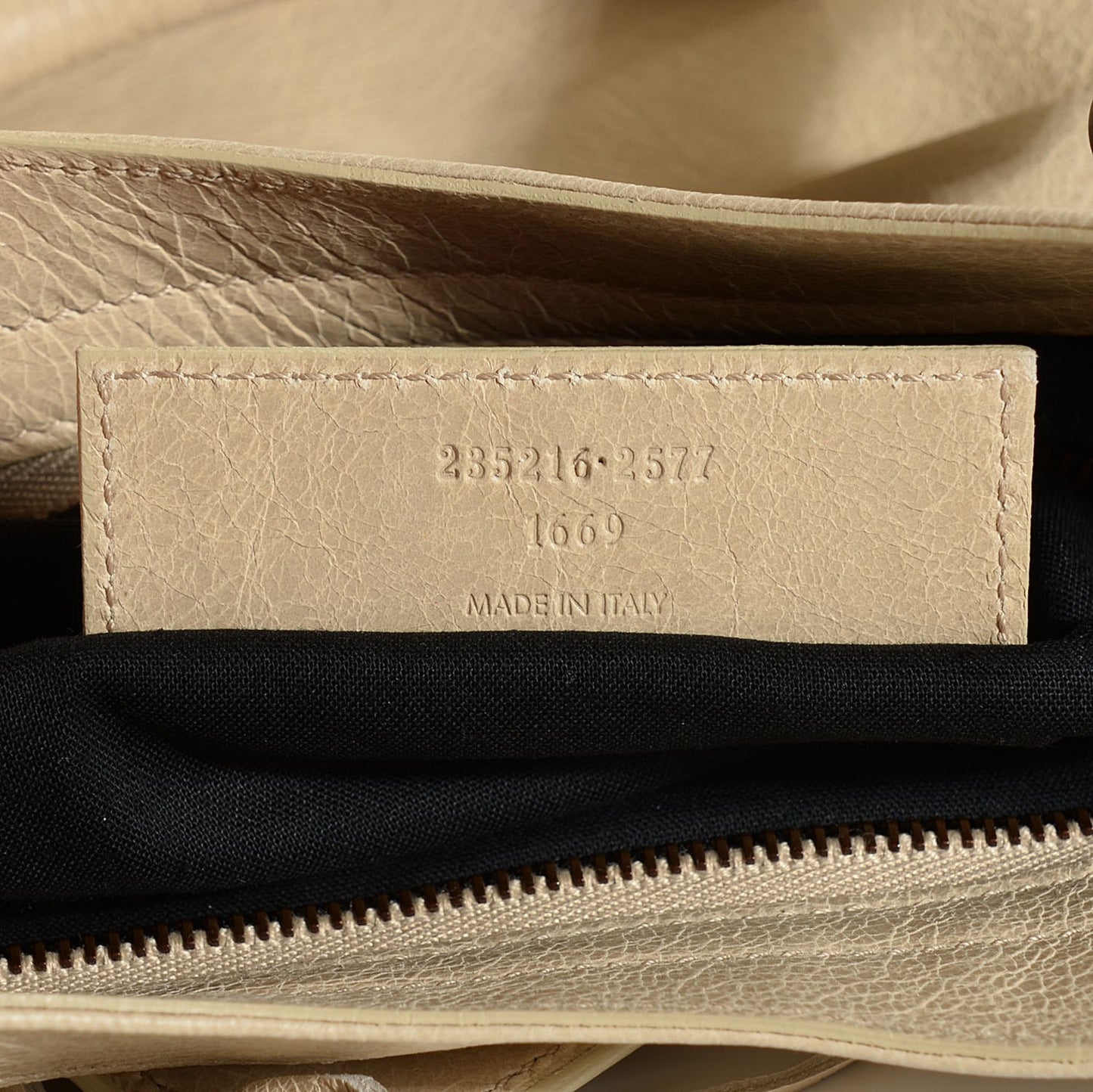 Agneau Classic Hardware Velo Praline