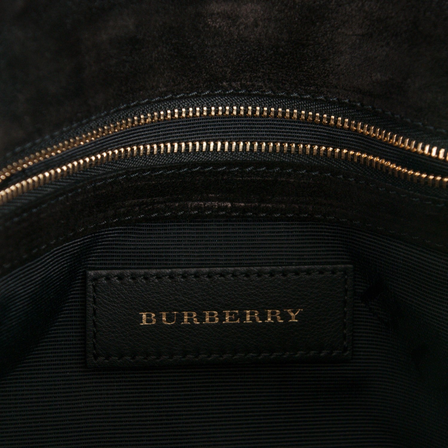 Burberry Signature Grain Large Mildenhall Shoulder Bag Black 6 of 8