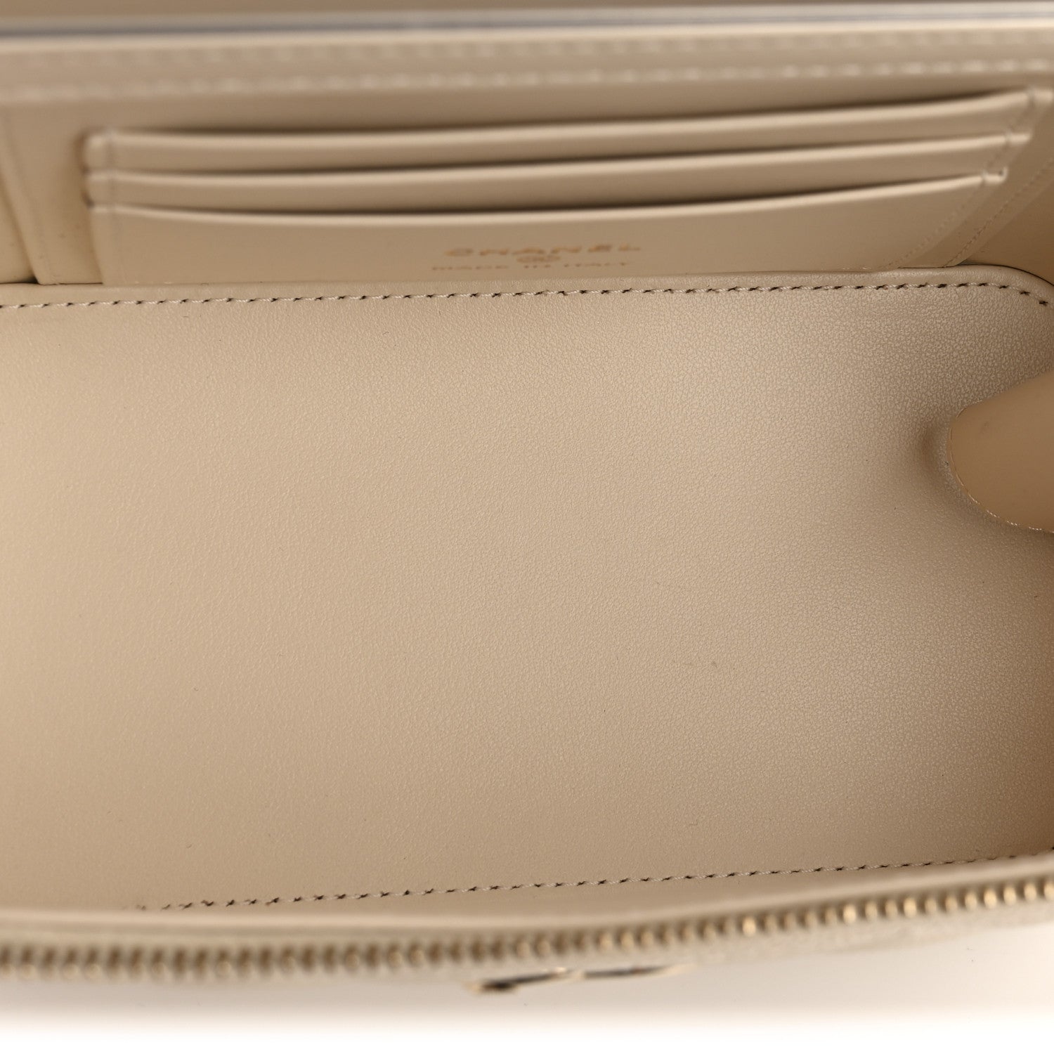 Chanel Caviar Quilted Trendy Handle Mini Vanity Ecru 5 of 10