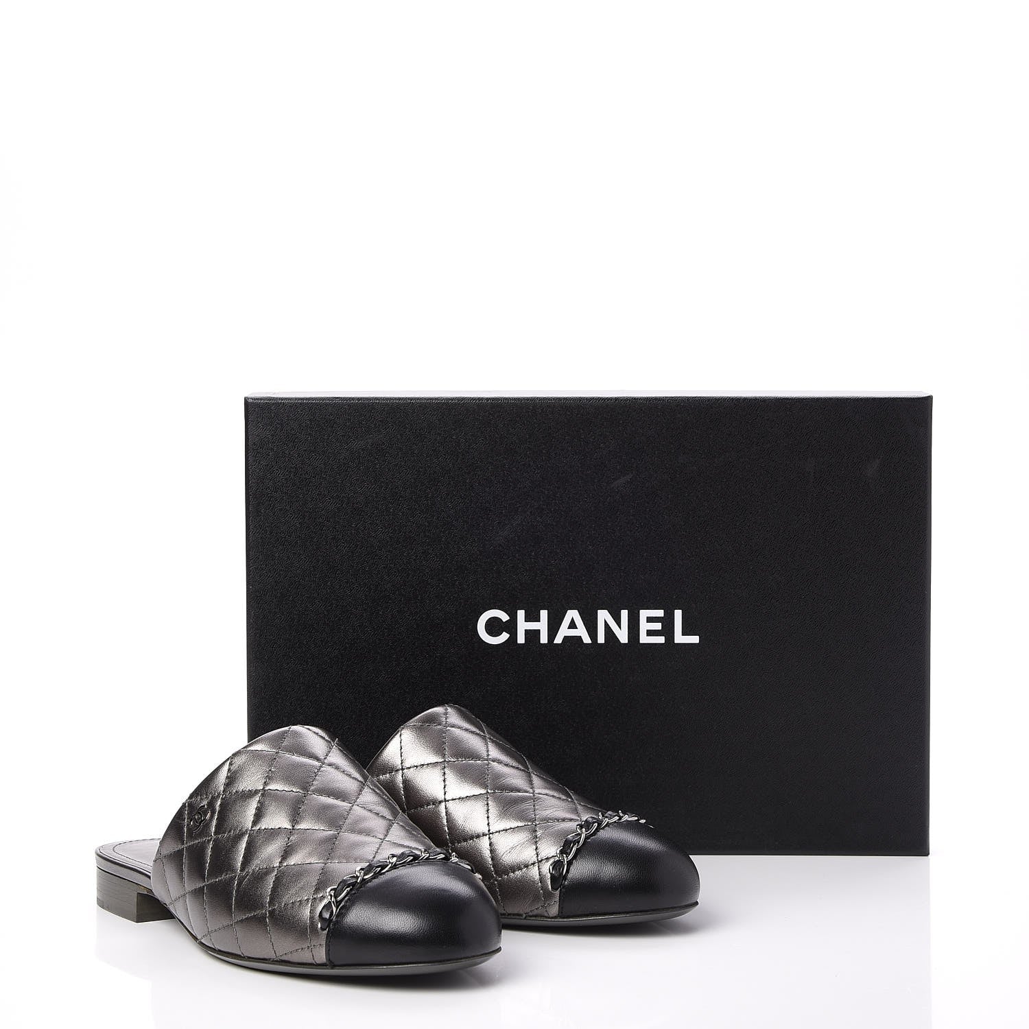 Chanel Iridescent Lambskin Quilted CC Chain Mules 37.5 Silver Black 10 of 10