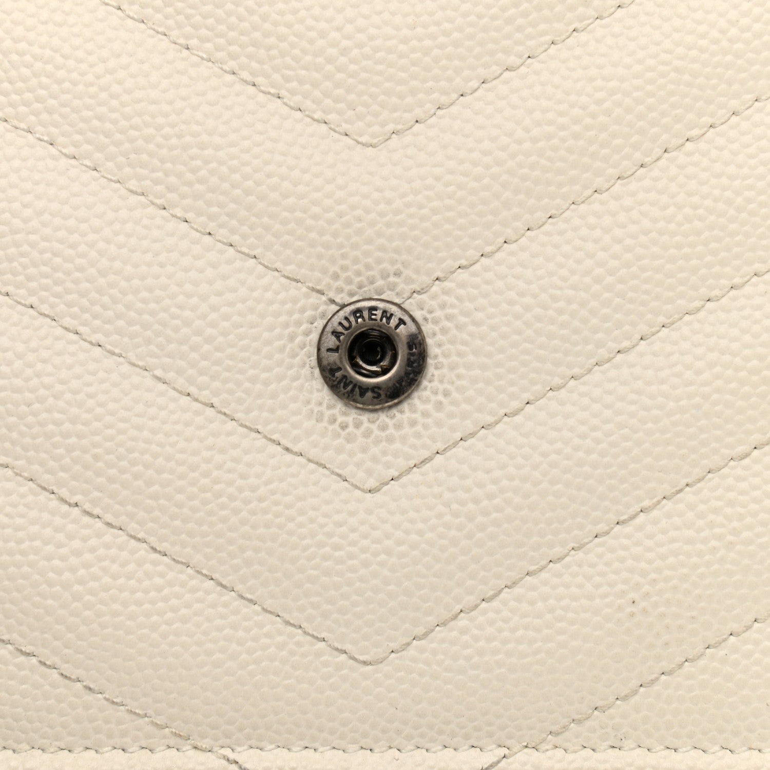 Saint Laurent Grain De Poudre Matelasse Chevron Monogram Envelope Chain Wallet Dove White 21 of 22