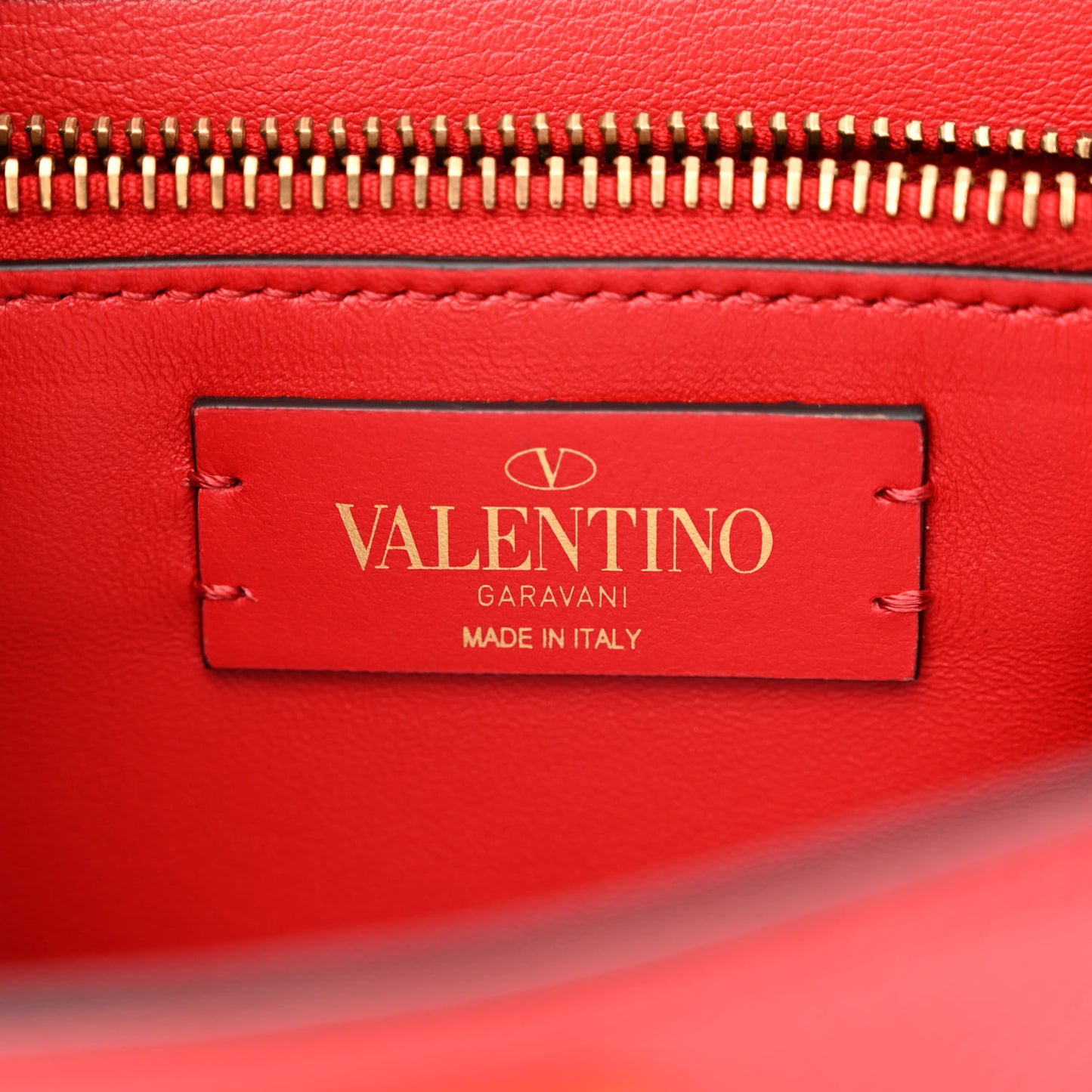 Grainy Calfskin Small VSling Top Handle Bag Rouge Pur Cerise