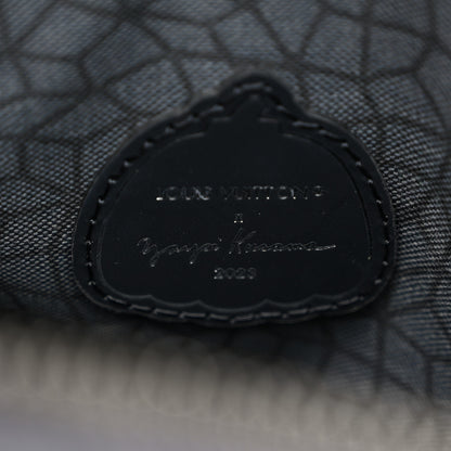 Louis Vuitton LV X YK Monogram Eclipse Reverse Pumpkin Keepall Bandouliere 25 Multicolor 6 of 9