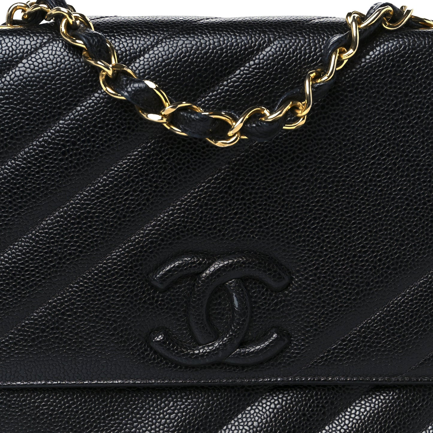 Caviar Diagonal Quilted Jumbo Single Flap Black