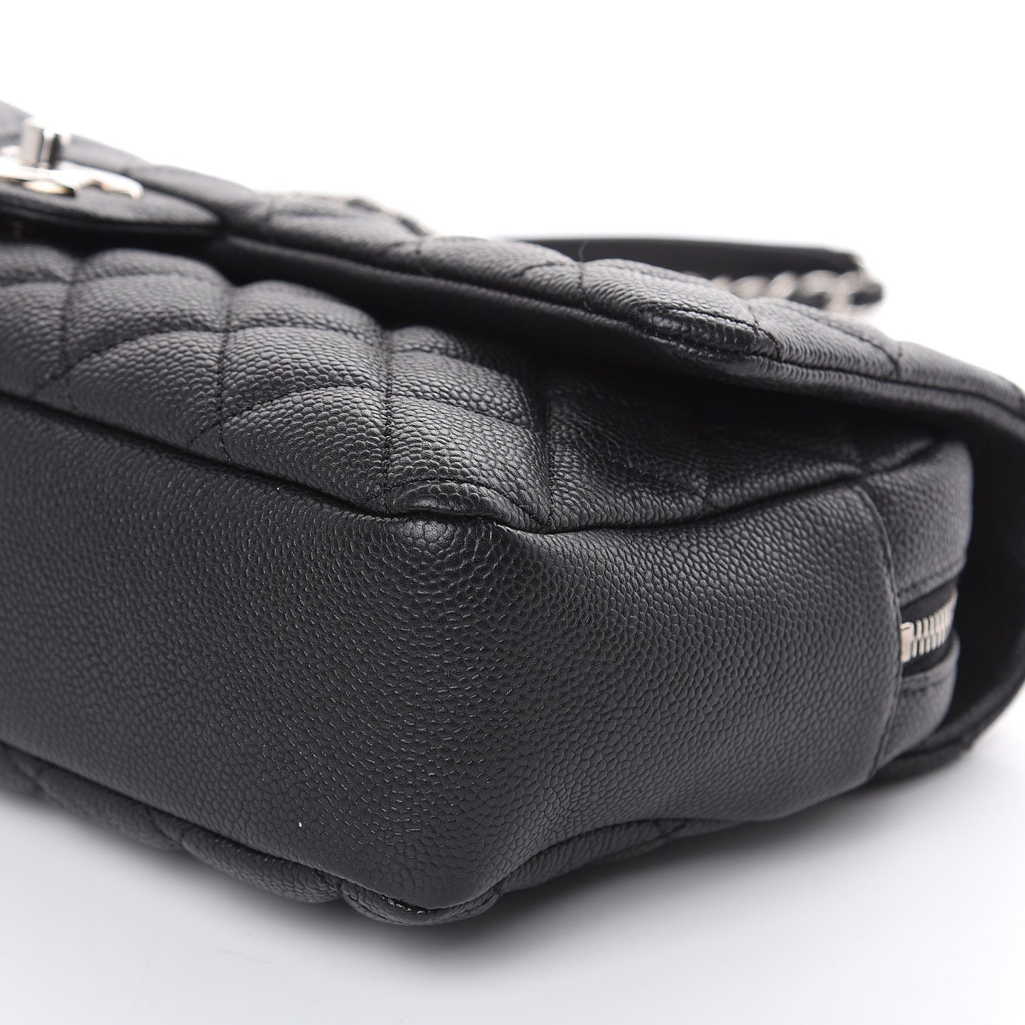 Caviar Quilted Jumbo Easy Flap Black