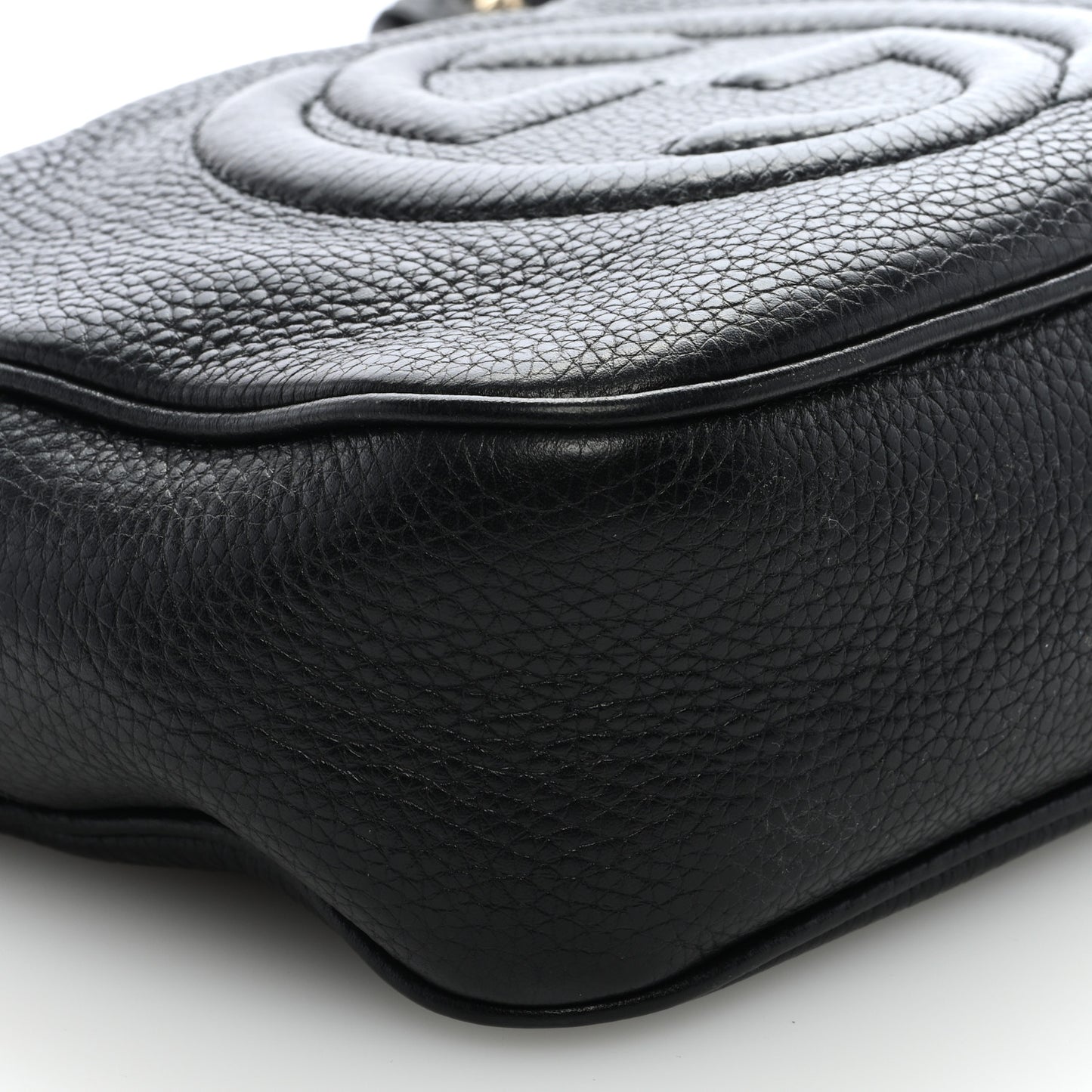 Pebbled Calfskin Small Soho Disco Bag Black