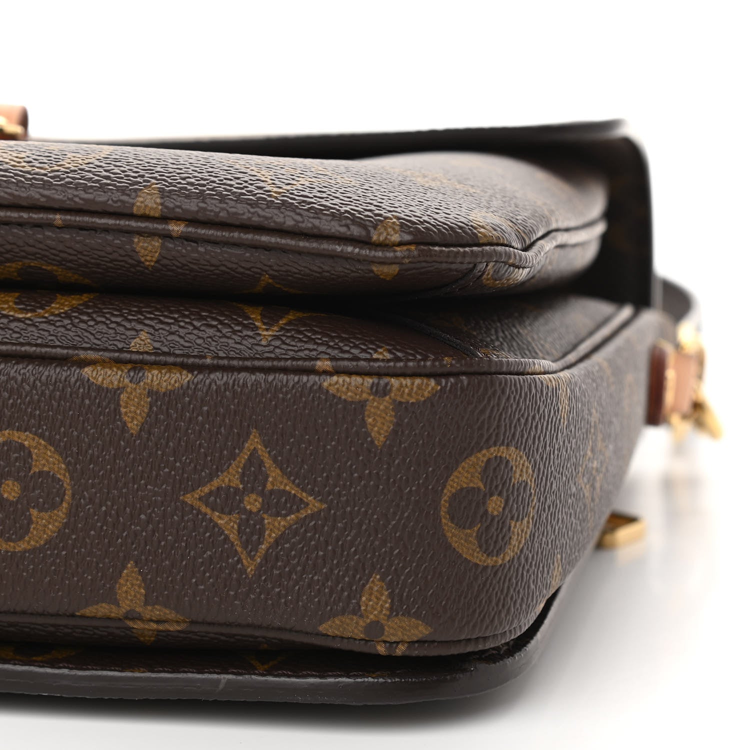 Louis Vuitton Monogram Pochette Metis 9 of 11