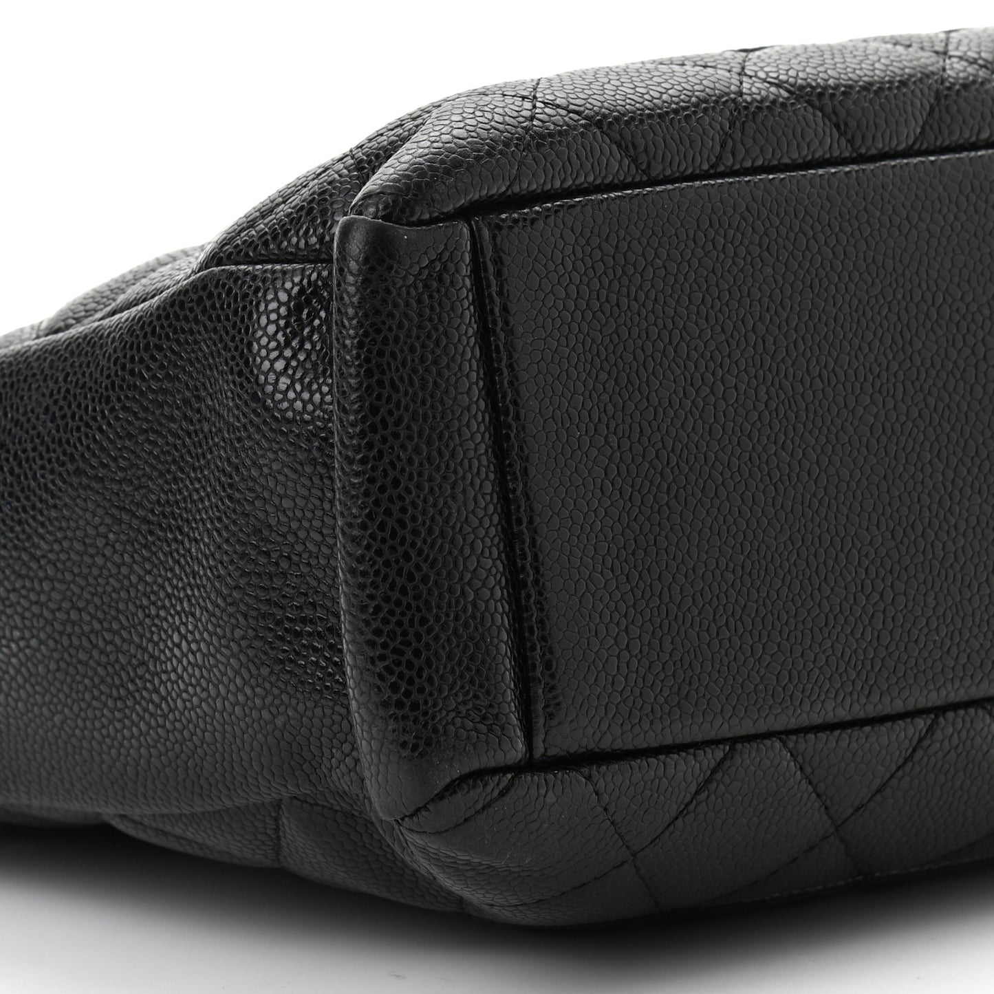 Caviar Quilted Petit Shopping Tote PST Black