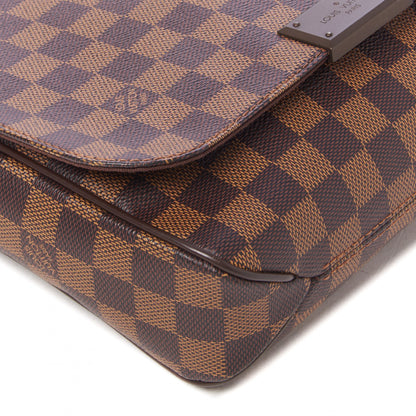 Louis Vuitton Damier Ebene District PM 6 of 8