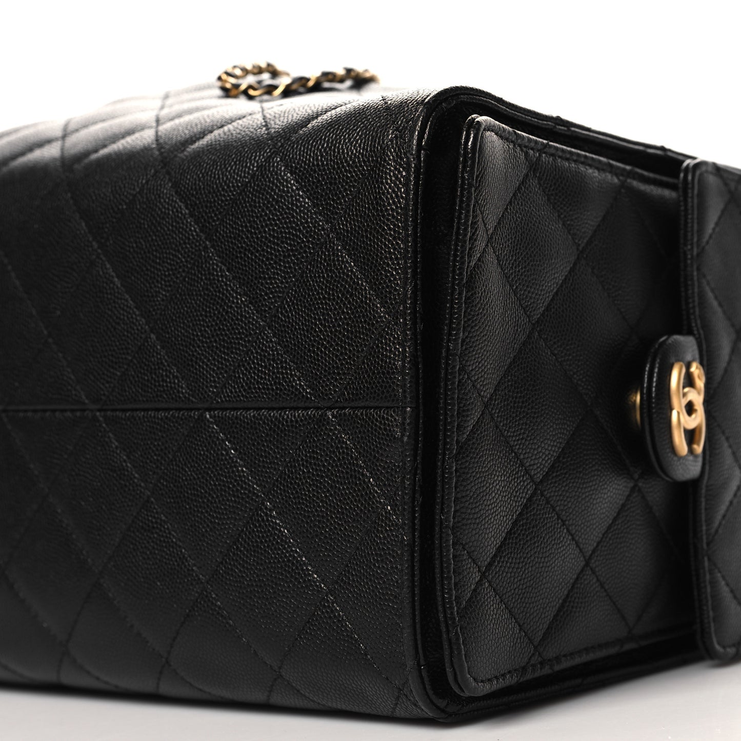 Caviar Quilted Medium Chanel 25 Handbag Black