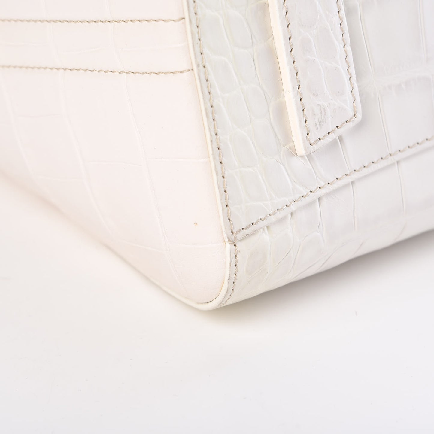 Calfskin Crocodile Embossed Small Antigona White