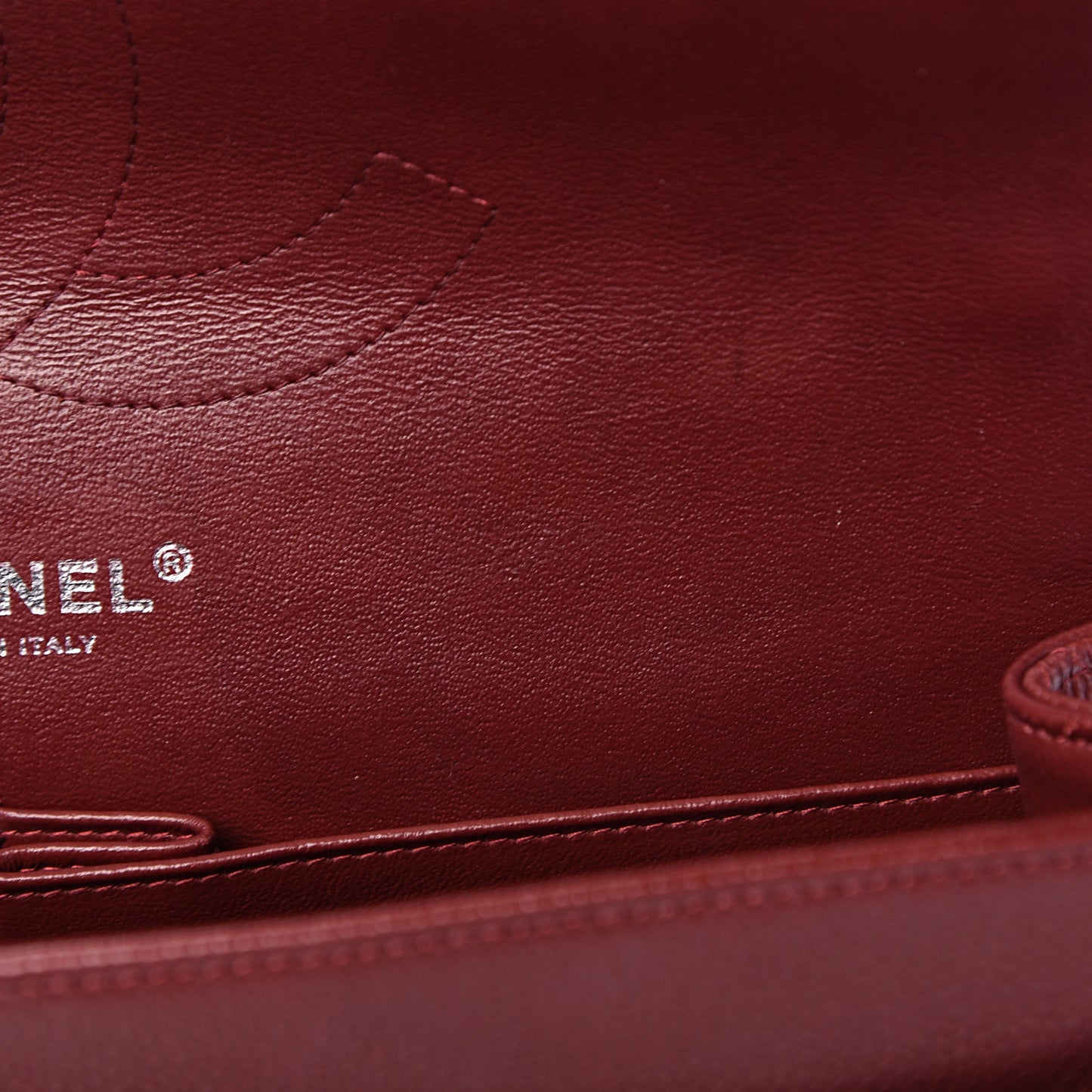 Caviar Quilted Jumbo Double Flap Dark Red