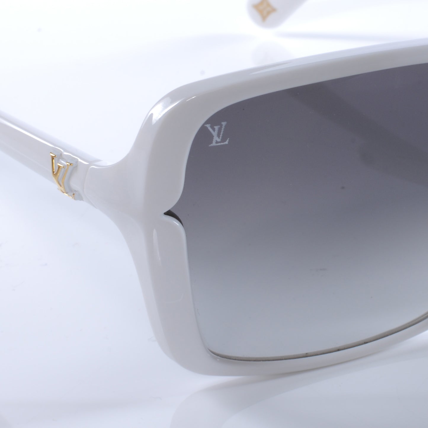 Flore Carre Sunglasses White