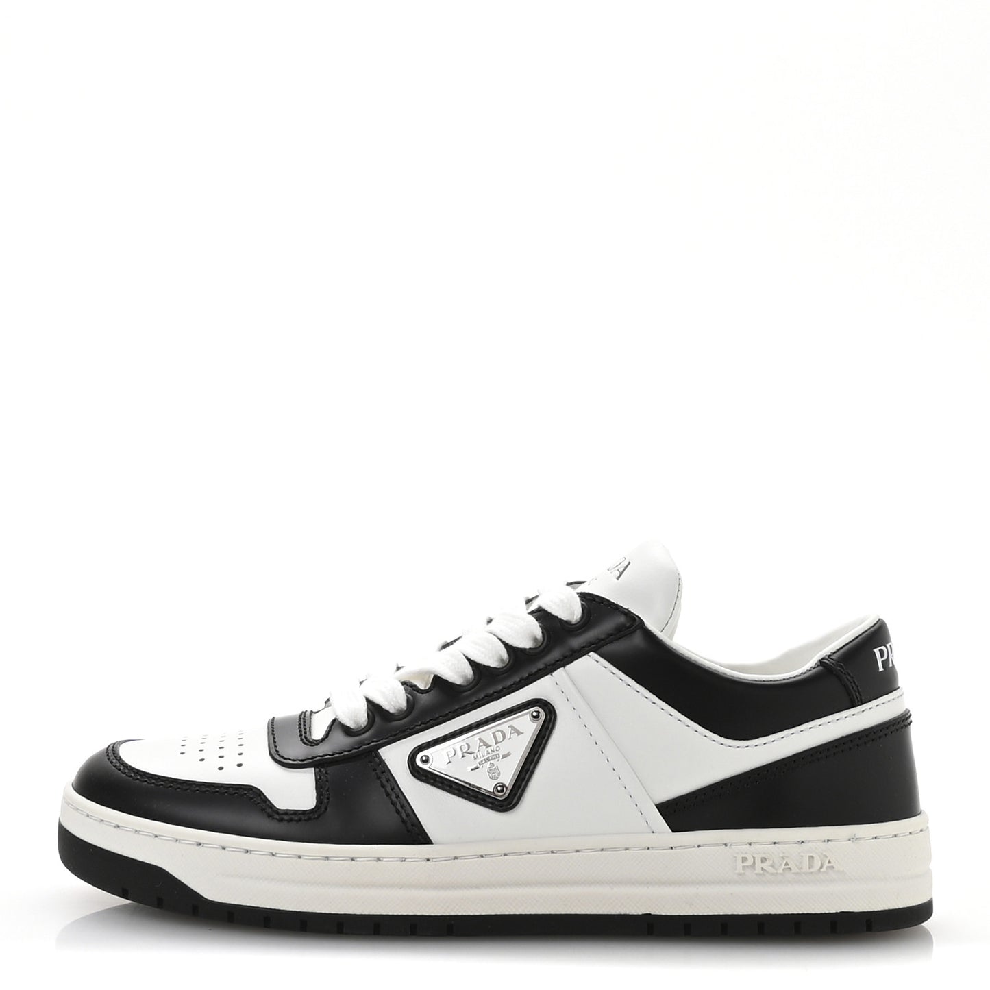 Vitello Sport Spazzolato Rois Triangle Logo Womens Downtown Low Top 30mm Sneakers 36 White Black
