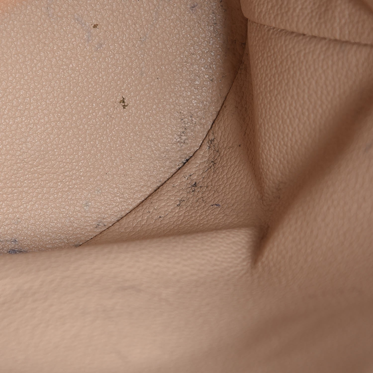 Louis Vuitton Monogram Petit Bucket 23 12 of 23