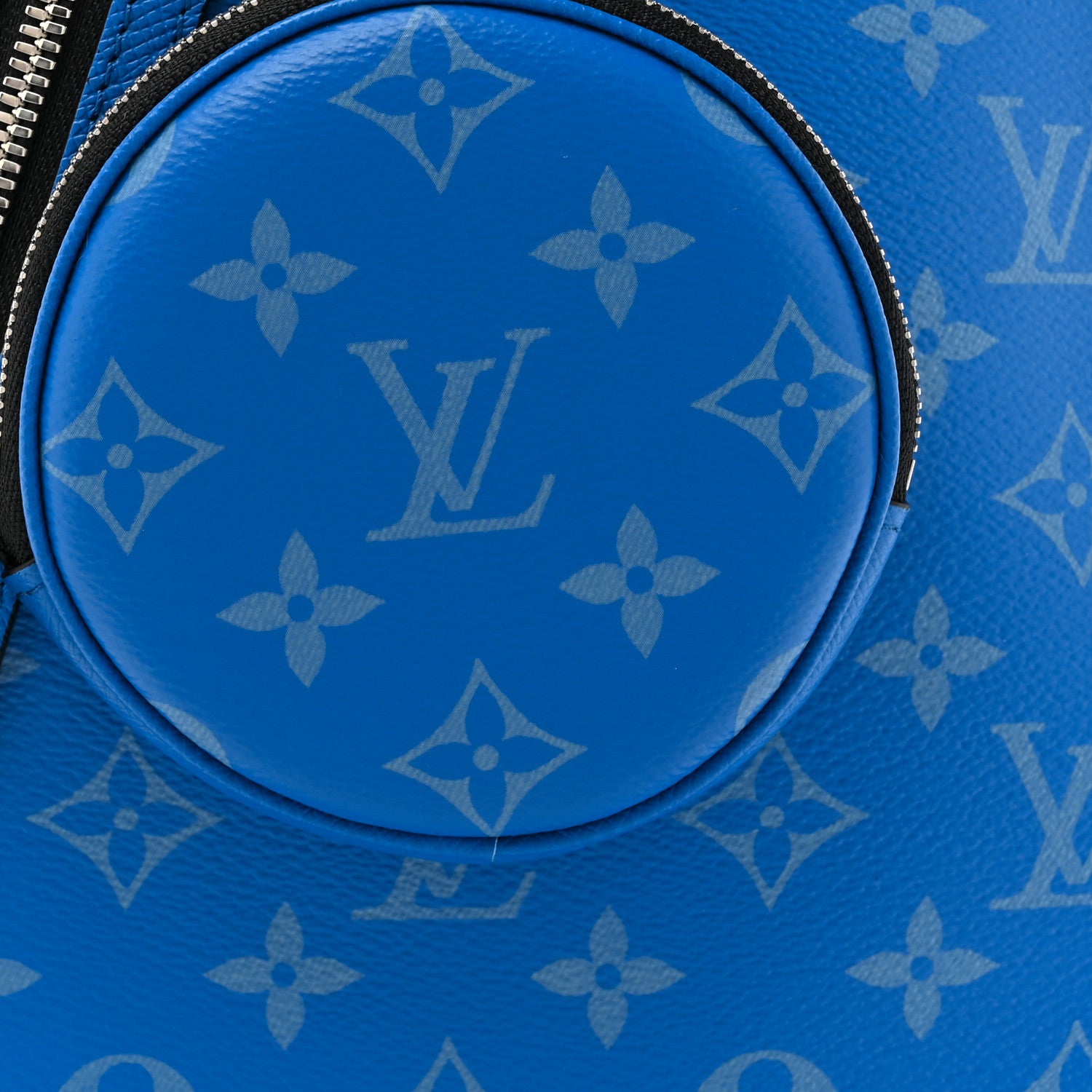 Louis Vuitton Taigarama Duo Slingbag Agave Blue 8 of 10