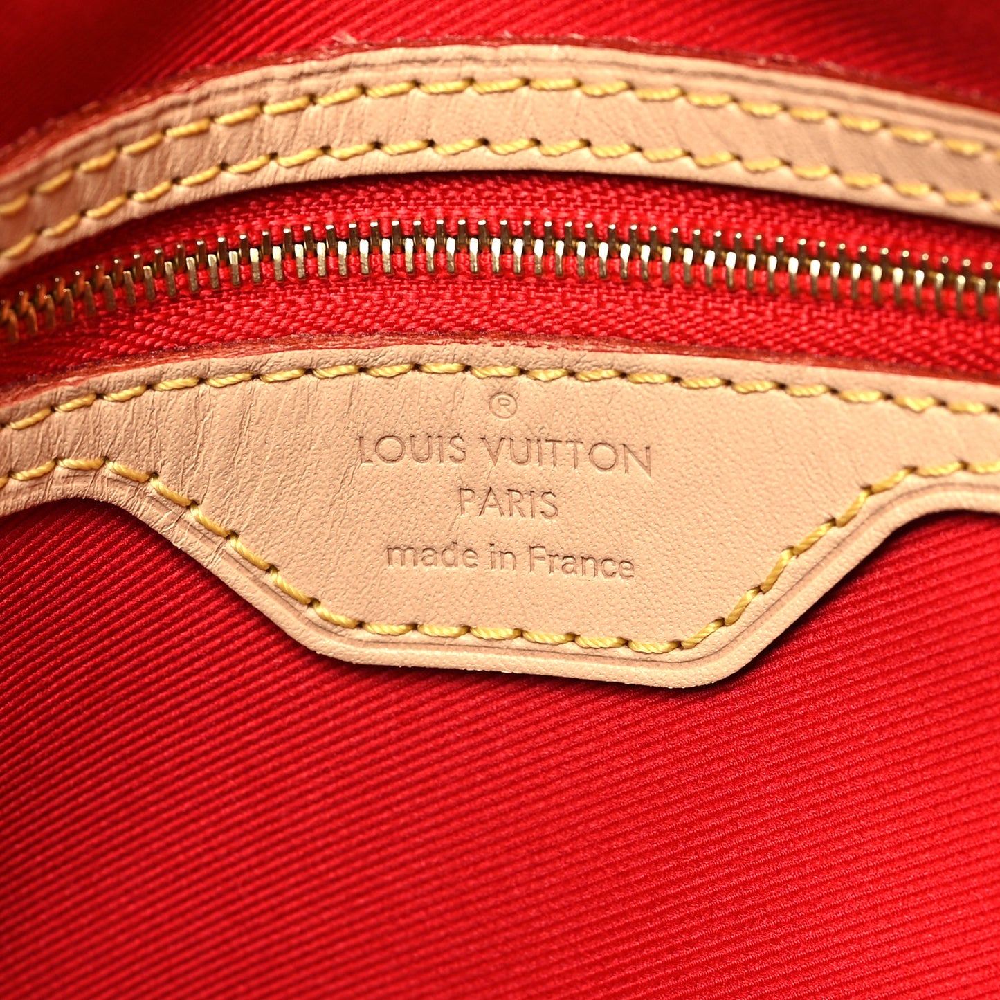 Monogram Carry It
