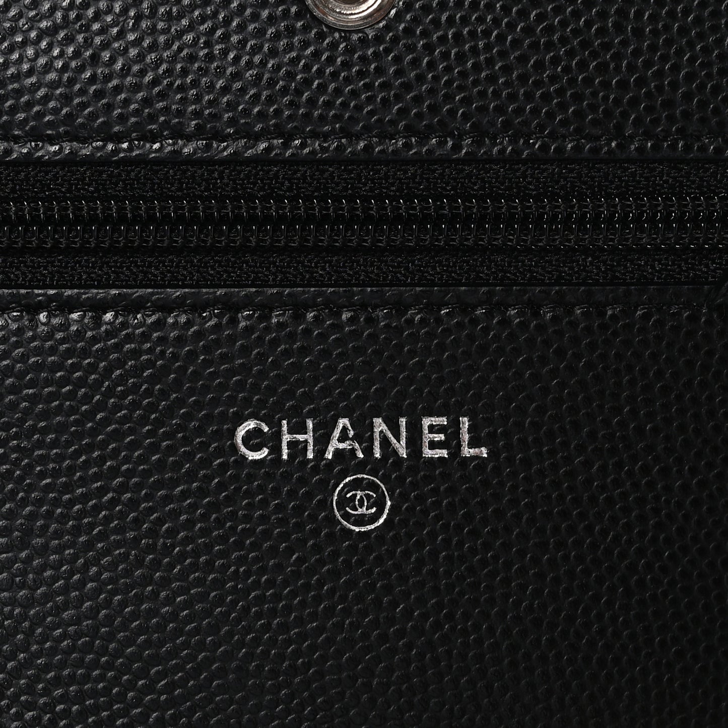 Caviar Chevron Quilted Wallet On Chain WOC Black