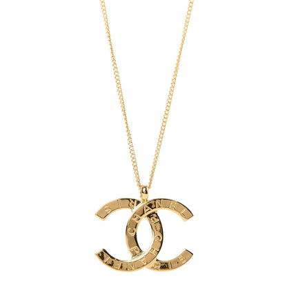 Chanel Metal CC Paris Button Necklace Gold 1 of 5