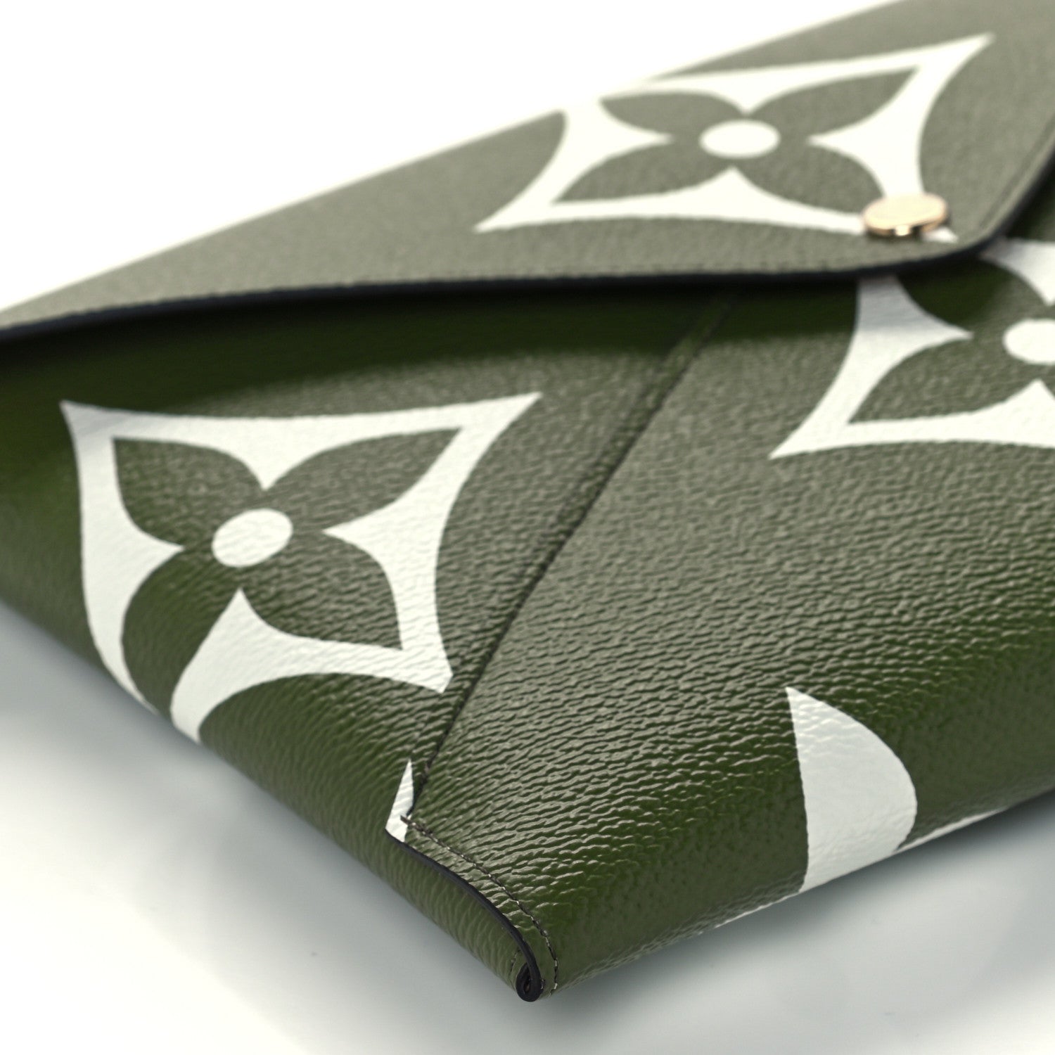 Louis Vuitton Monogram Giant Large Kirigami Pochette Kaki 7 of 8