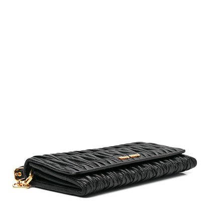 Miu Miu Nappa Matelasse Wallet On Chain Black 4 of 10