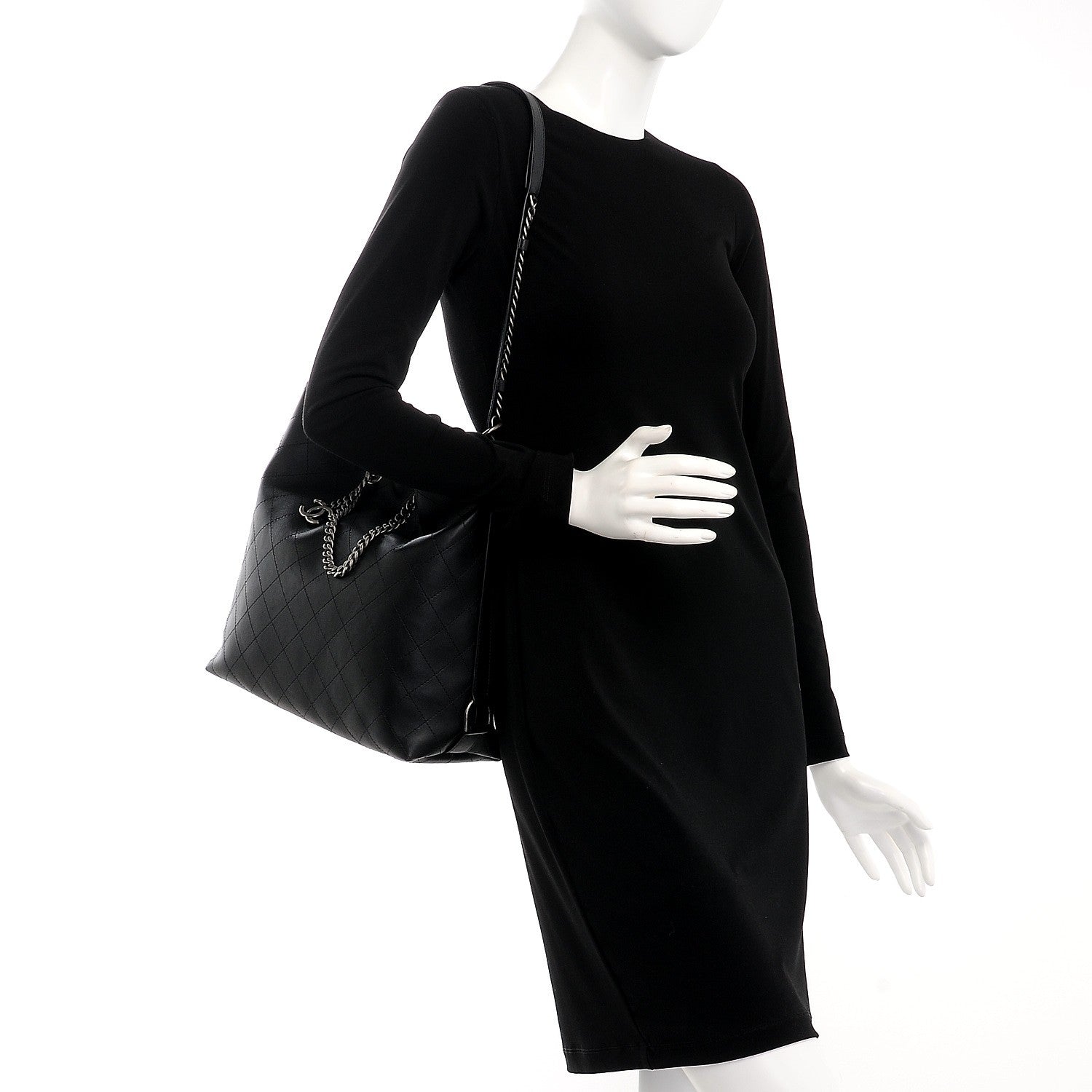 Chanel Calfskin Stitched Large Hobo Black 2 of 10