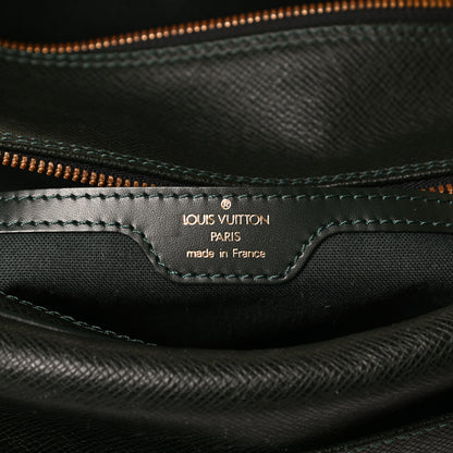 Louis Vuitton Taiga Reporter Messenger Epicea 5 of 15