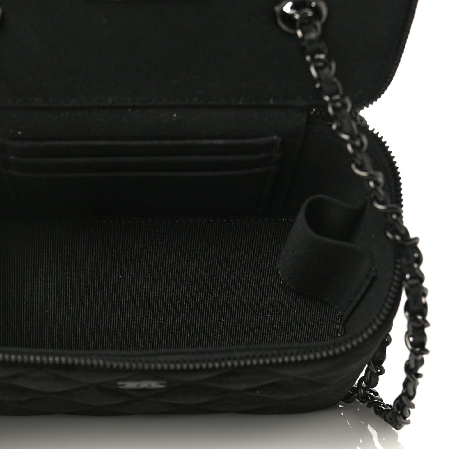 Velvet Quilted Small Vanity Case With Chain Black
