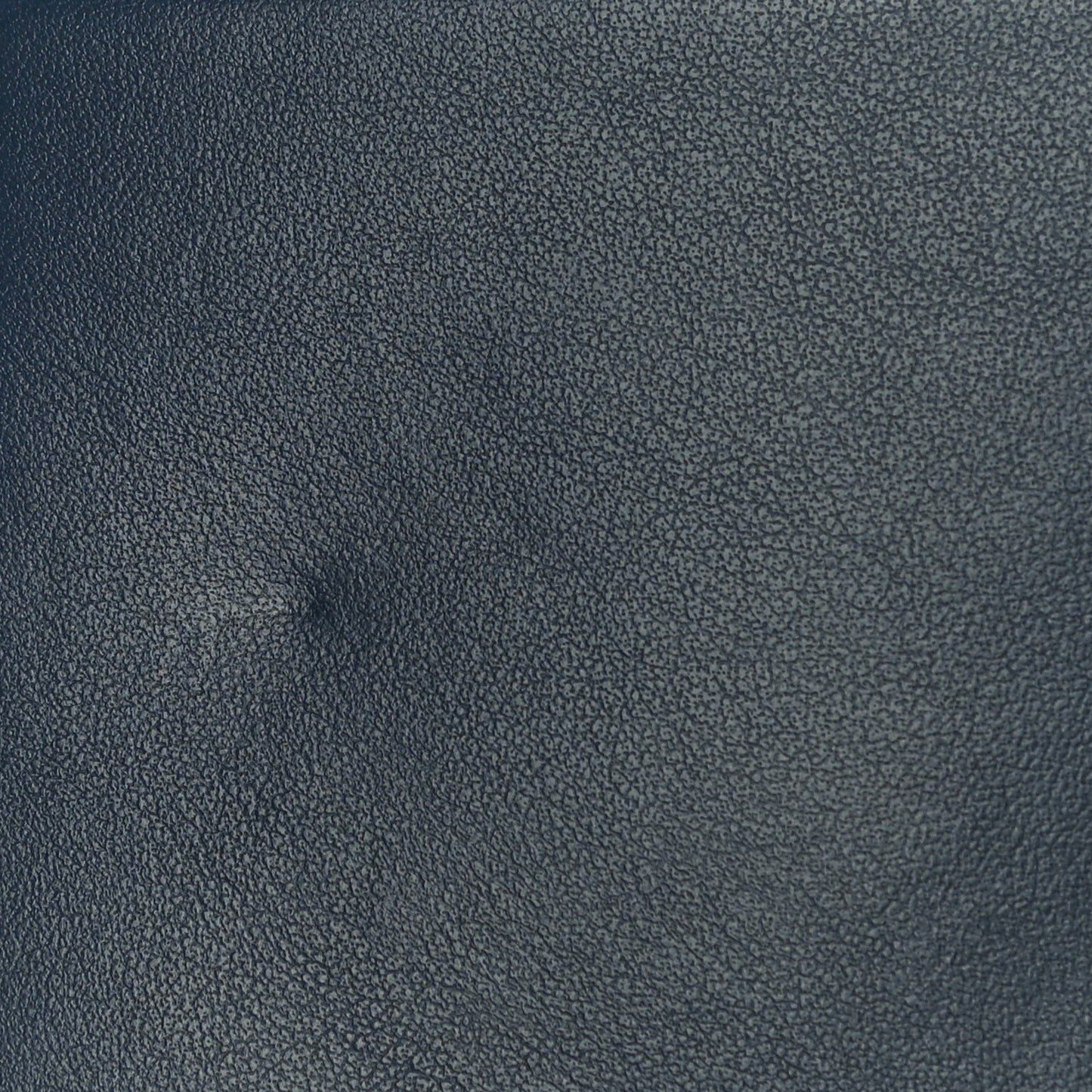 Caviar Quilted Boy Wallet On Chain WOC Navy