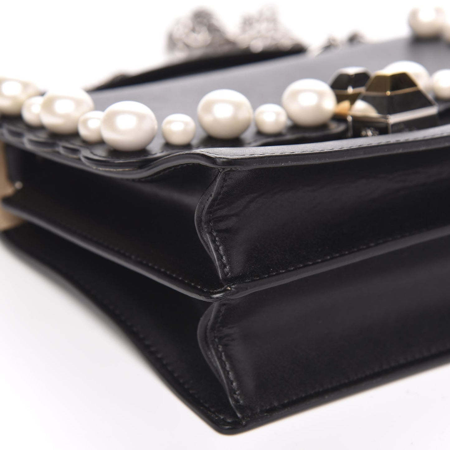 Vitello Liberty Pearl Scalloped Studded Small Kan I Shoulder Bag Black