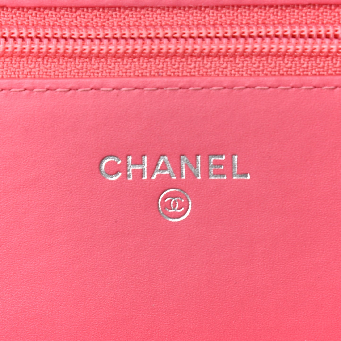 Caviar Timeless CC Wallet On Chain WOC Pink