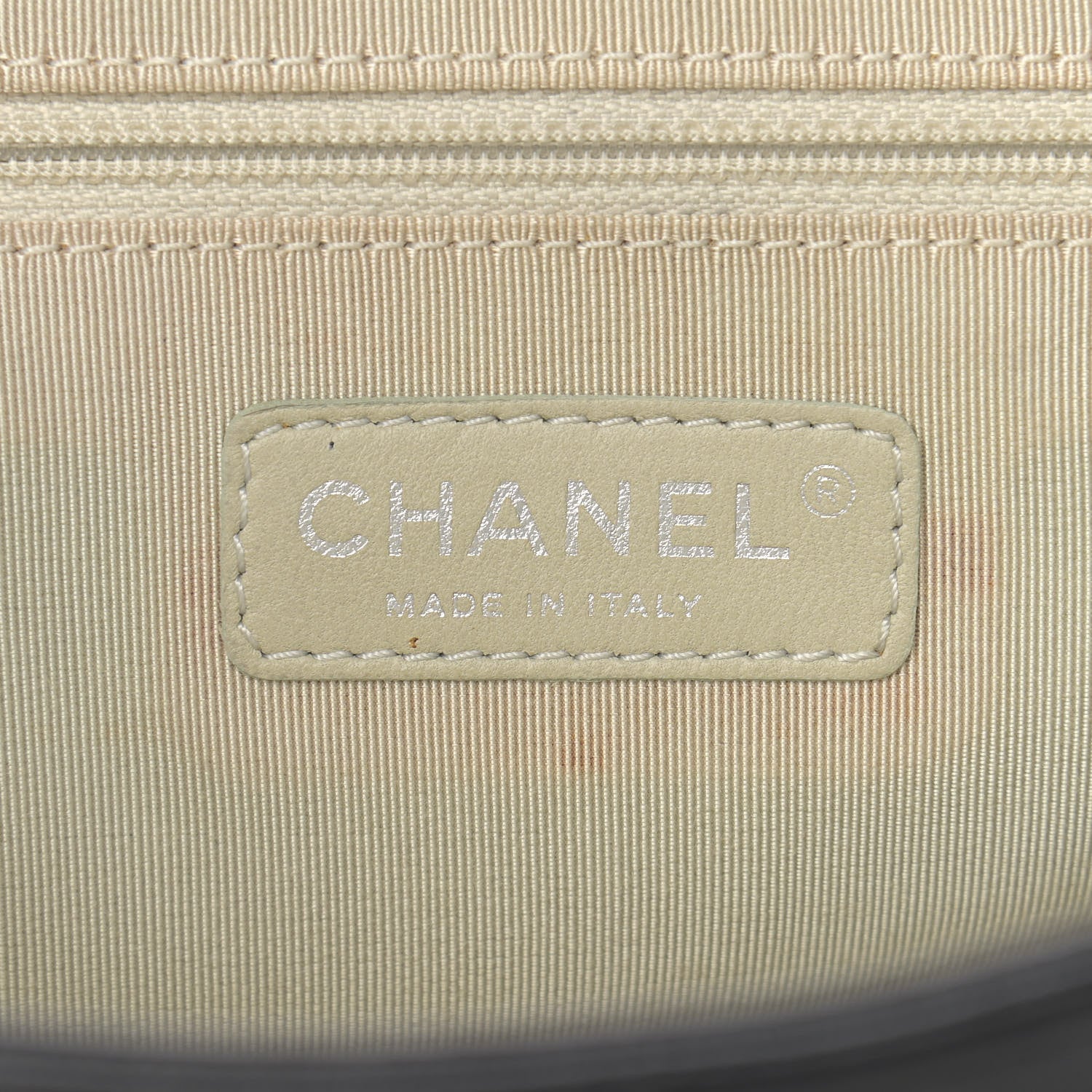 Chanel Washed Lambskin Quilted Medium Chain Around Messenger Black 6 of 13