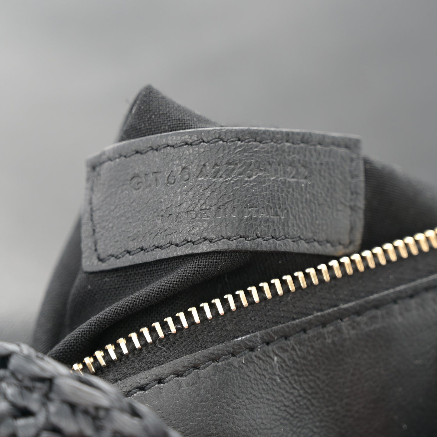 Raffia Monogram Tassel Kate 99 Black