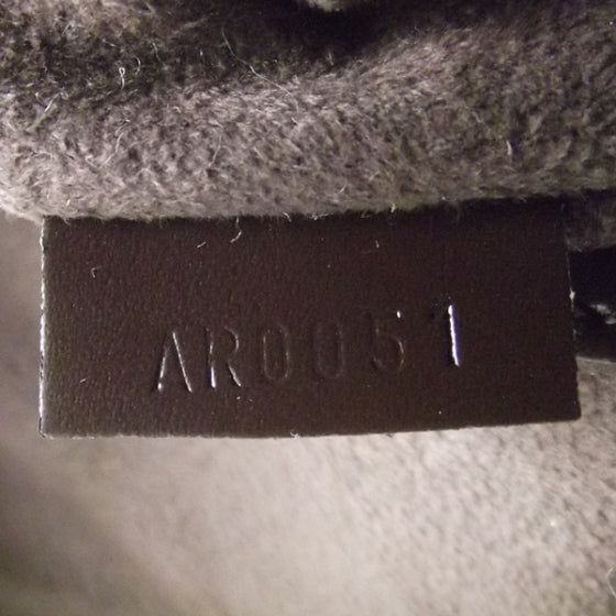 Louis Vuitton Epi Alma Moka 8 of 9